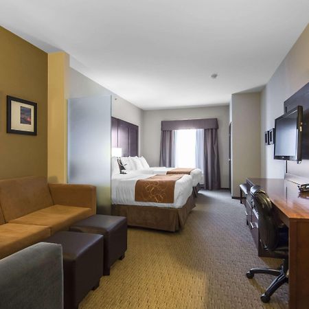 Comfort Suites Saskatoon Esterno foto